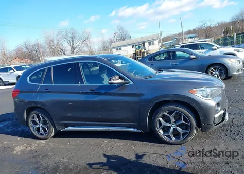 2018 BMW X1 xDrive28I из США, поврежденный, VIN WBXHT3C35J5L34663